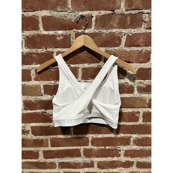 Under Armour Womens White Sports Bra Size XL - Picture 2 of 4
